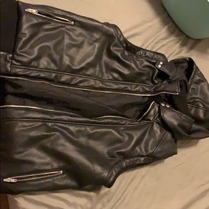 Leather hooded vest guess